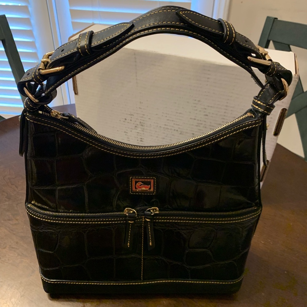 Dooney & Bourke Black Croco Embossed Leather Shoulder Bag, Like New Condition